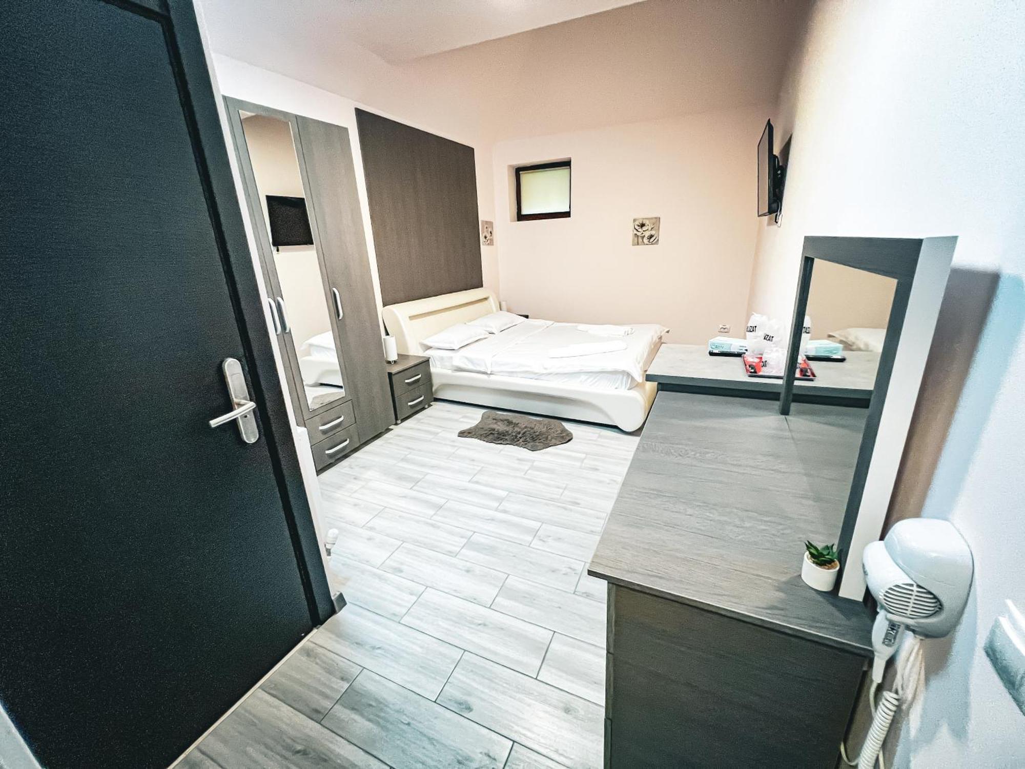 Splendor Boutique Piteşti Exteriér fotografie